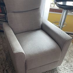 Comfortable Accent Chair