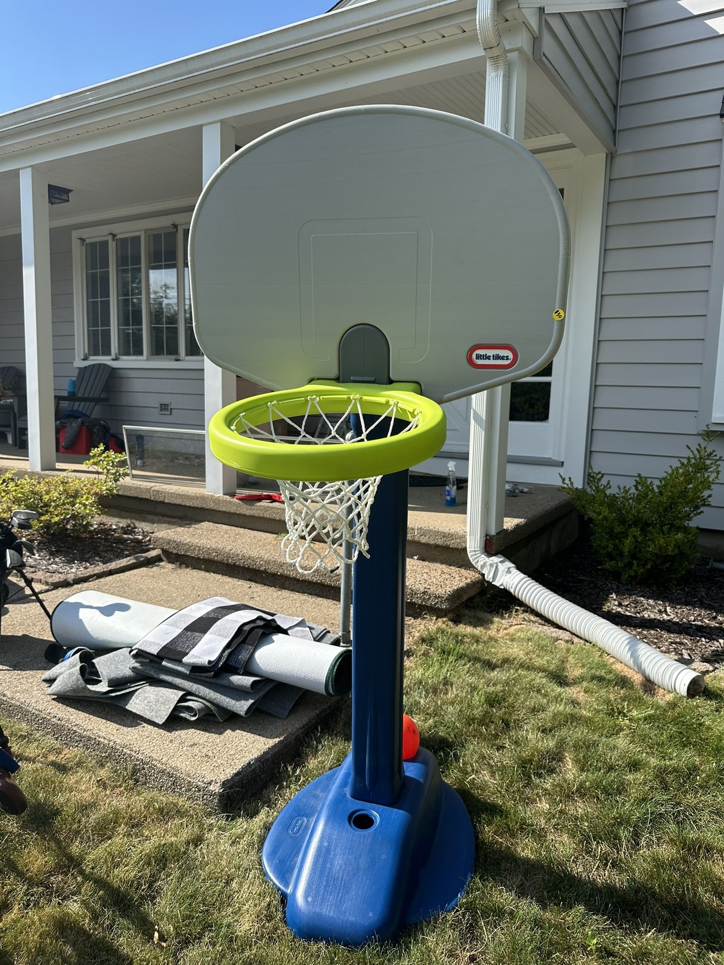 Kid Basketball Hoop