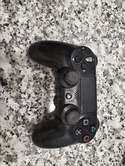 Sony PlayStation 4