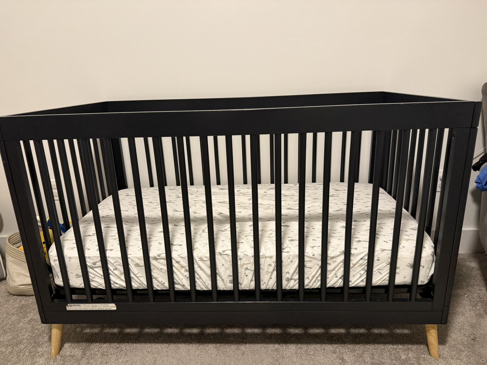 Baby crib