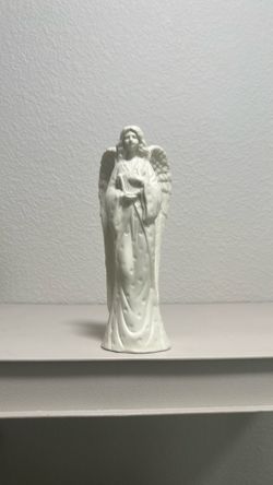 PartyLite Lyrical Angel