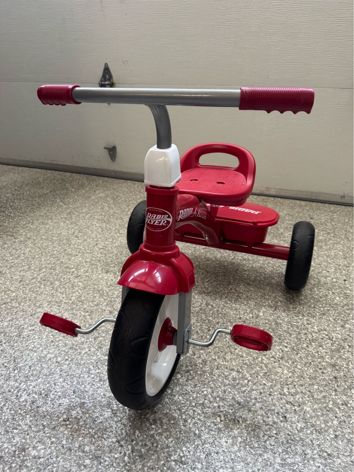 Radio Flyer Trike - Ages 2.5-5 years