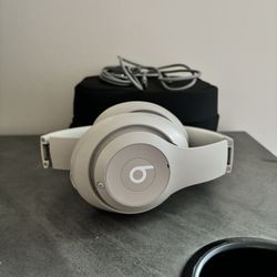 Beats Studio Pro Wireless Headphones 