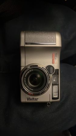 Vintage Vivitar Digital Camera ViViCam 3725  . Mint condition  / FULLY OPERATIONAL