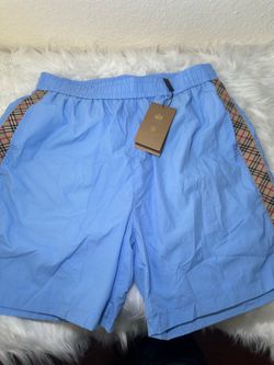 Burberry short size M