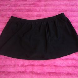 Nwot black bathing suit skirt WAIST: 34” LENGTH: 12”