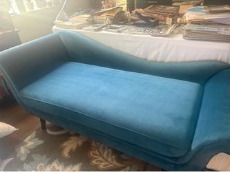 Velvet Chaise Lounge & 2 velvet chairs