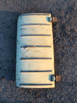1957 Chevy tailgate