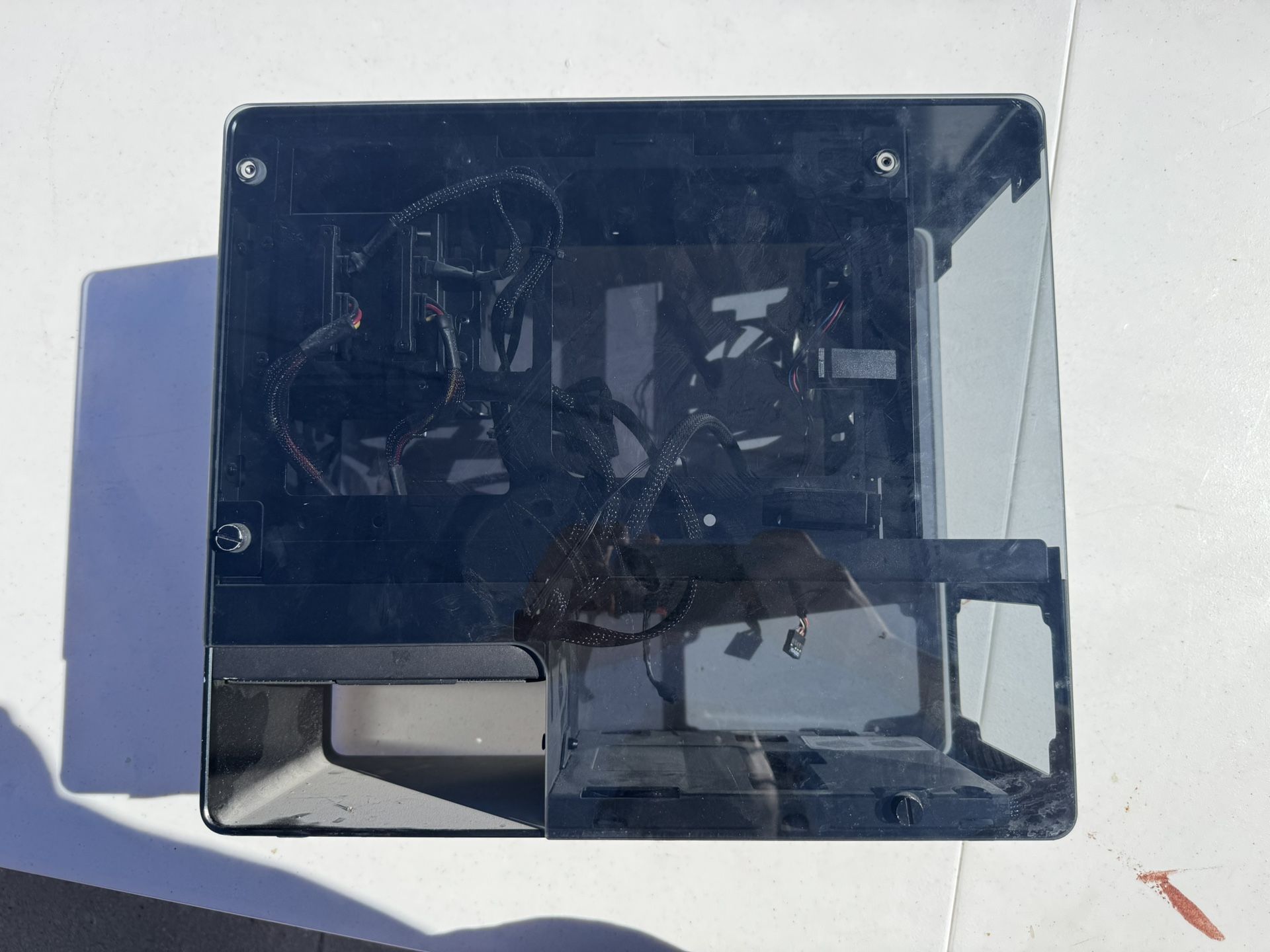 In Win 901 Mini-ITX Aluminum and Tempered Glass PC Case