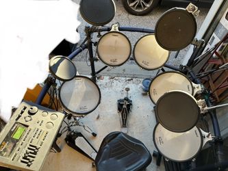 Roland TD-10 electronic drum set kit TD10 V-drums for sale