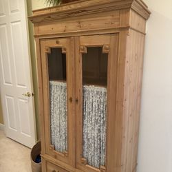 Antique-style pine armoire glass panels and a rustic farmhouse aesthetic - 38" x 18" x 75" - Great Condition