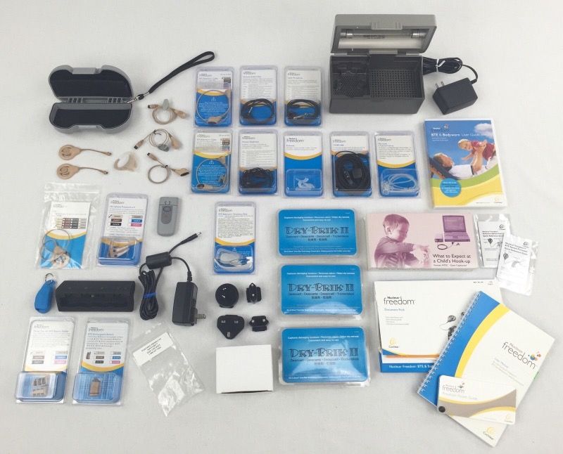 Cochlear Nucleus Freedom accessory kit