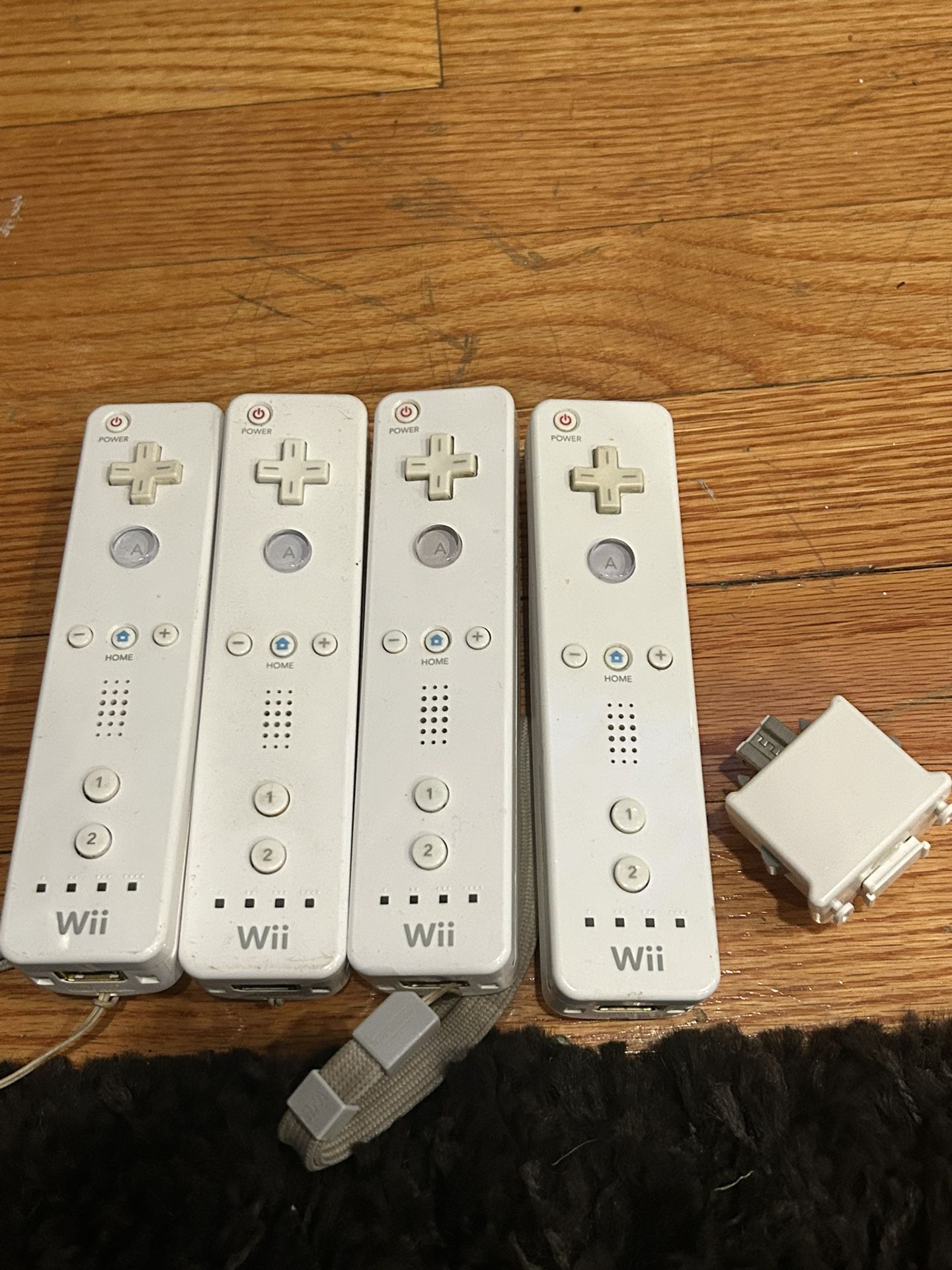 Nintendo Wii Controllers With Motion Plus