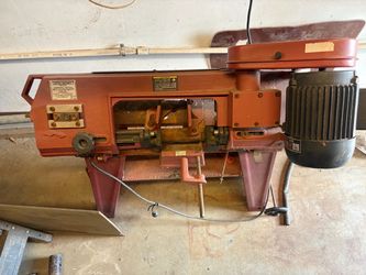 Central Machinery Horizontal/Vertical Metal-Cutting Bandsaw