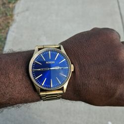Nixon Never Be Late Sentry Watch