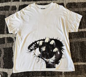 Silent Graphic Tee