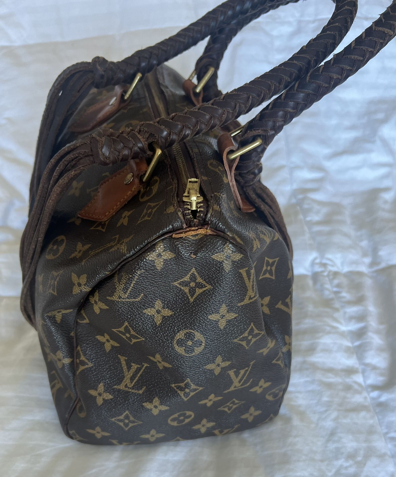 Auth Louis Vuitton Bag - Large Noe Upcycled Fringe LV Purse in Bohemian /  Southwest / Festival Style for Sale in Northlake, IL - OfferUp