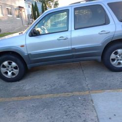 2002 Mazda Tribute