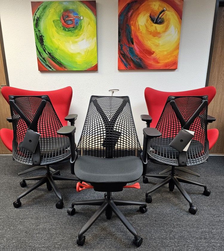 BRAND NEW HERMAN MILLER SAYL GAMING CHAIR BLACK SYNC FABRIC