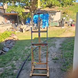 H Frame Easel