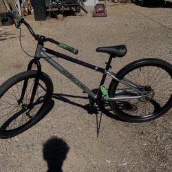 Mongoose Rebel X 26 Bike