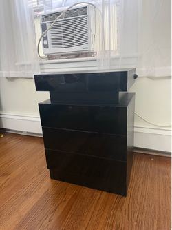Black Glossy Nightstand and Dresser Set - AVAILABLE MAY 20