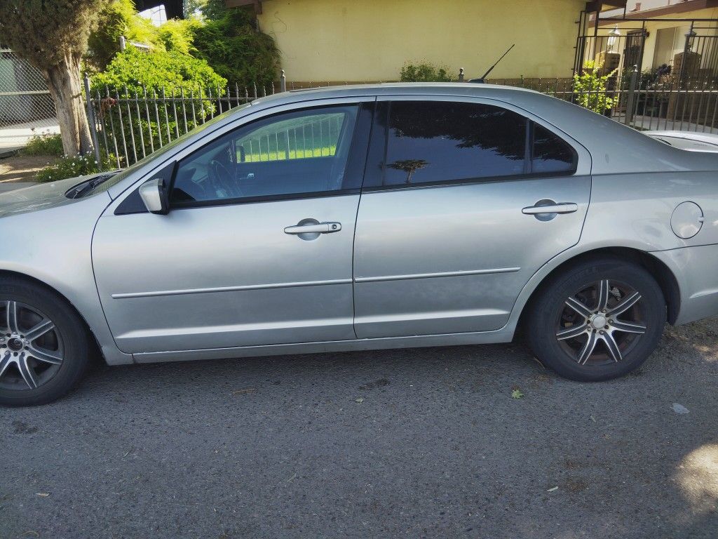2008 Ford Fusion Sunroof