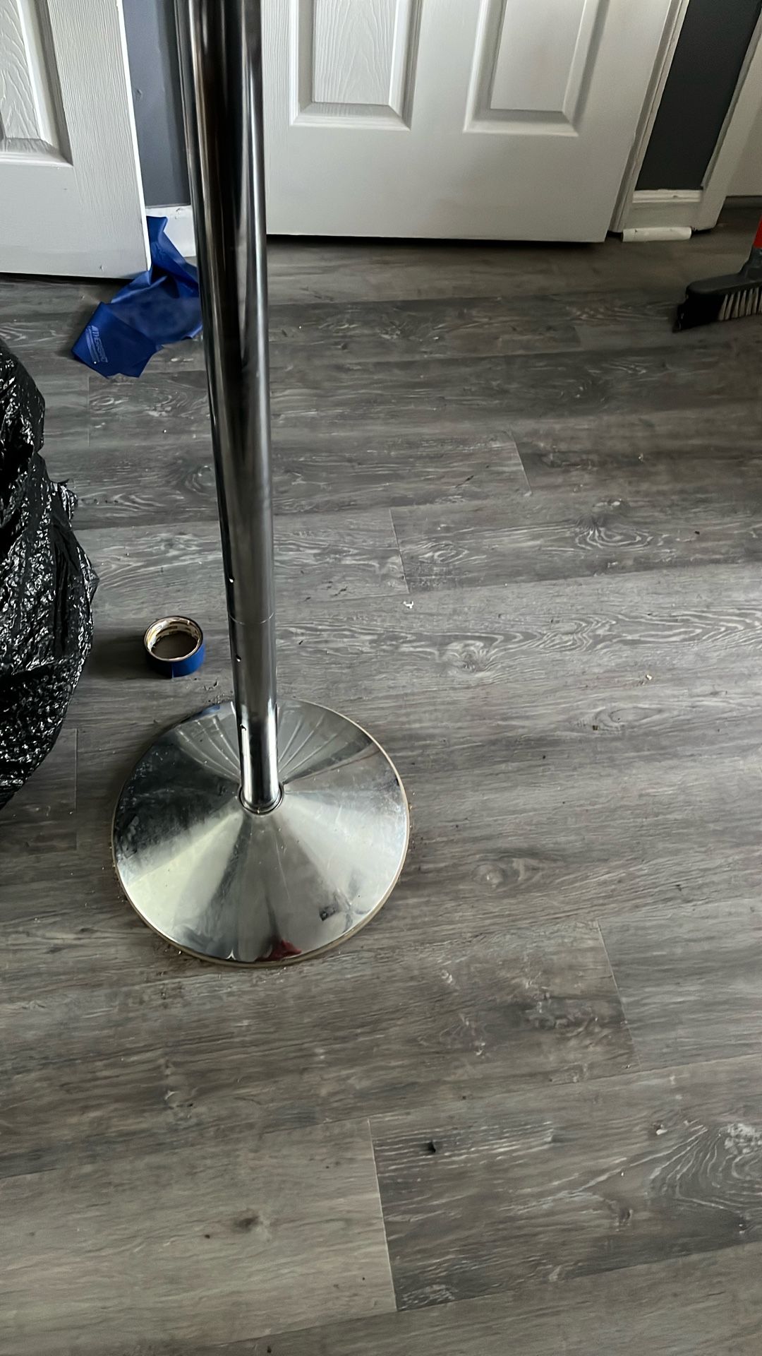 Stripper Pole Spinning