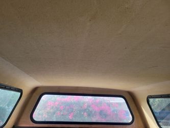 Leer camper shell