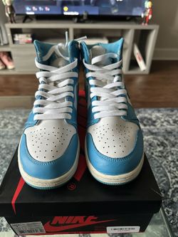 Jordan 1 UNC