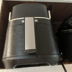 Air fryer black