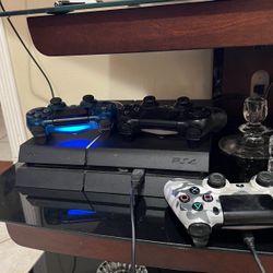 PS4 Bundle