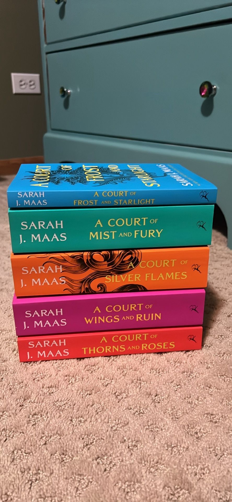 Sarah J Maas Books (CASH ONLY)