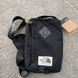 Brand New Northface Berkeley Crossbody Bag