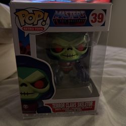 Terror Claws Skeleton 