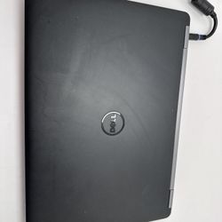 Dell i7 8GB Laptop 