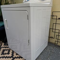 Washer And Dryer - 