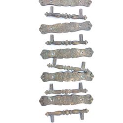 Vintage Drawer -Cabinet Pulls(6) Total.. Pickup In Wheatfield 