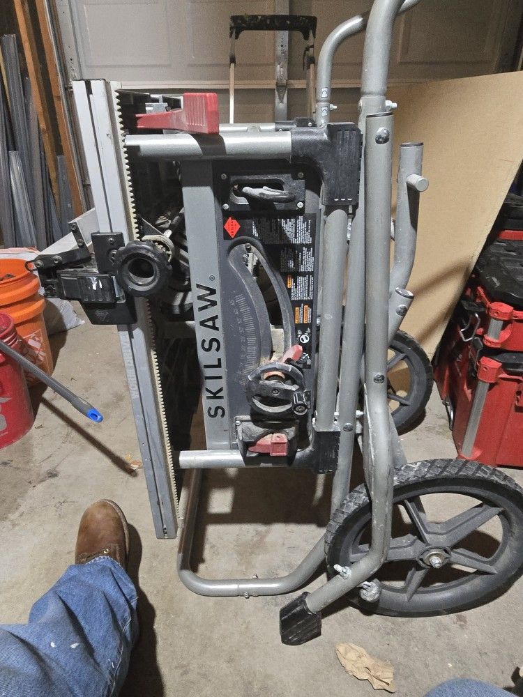 Skill Saw Worm Drive Table Saw With Stand