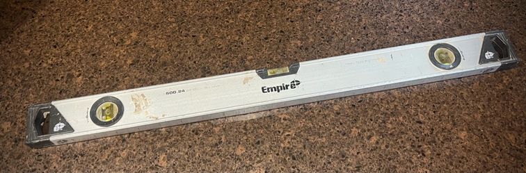 24-Inch Aluminum Box Level (Empire)