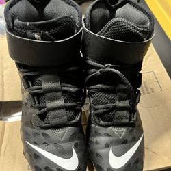 Nike Men’s Football Cleats