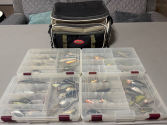 Tackle Bag With 4 Trays of Bass Lures
