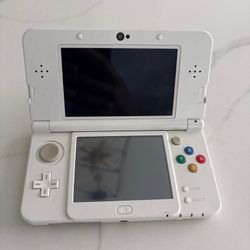 B5528 Nintendo New 3DS console White Japan w/pen