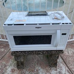 Whirlpool Microwave Oven Over The Range Delivery And Install Available 