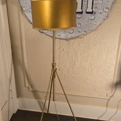 Nice Brass Tri-Pod Floor Lamp & Custom Shade. In Nice Condition.