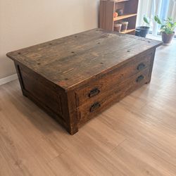 Solid Wood Coffe Table