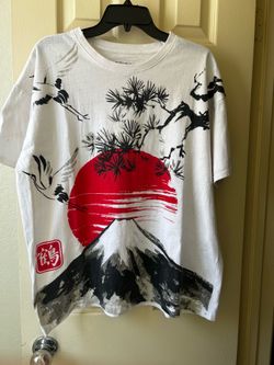 Japanese Graphic Print T-Shirt size XL like new