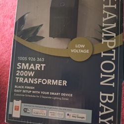 Smart 200W Transformer 