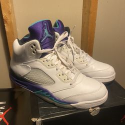 Air Jordan 5 “grape” Size 13