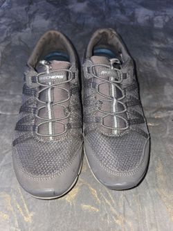 Sketchers Air-cooled Memory foam sneakers Grey